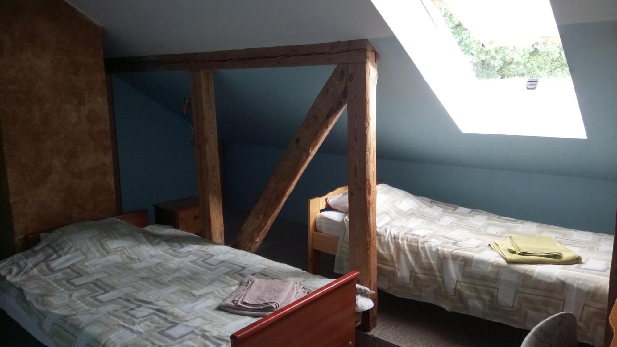 Suure-Jaani Vana Postimaja Accommodation מראה חיצוני תמונה