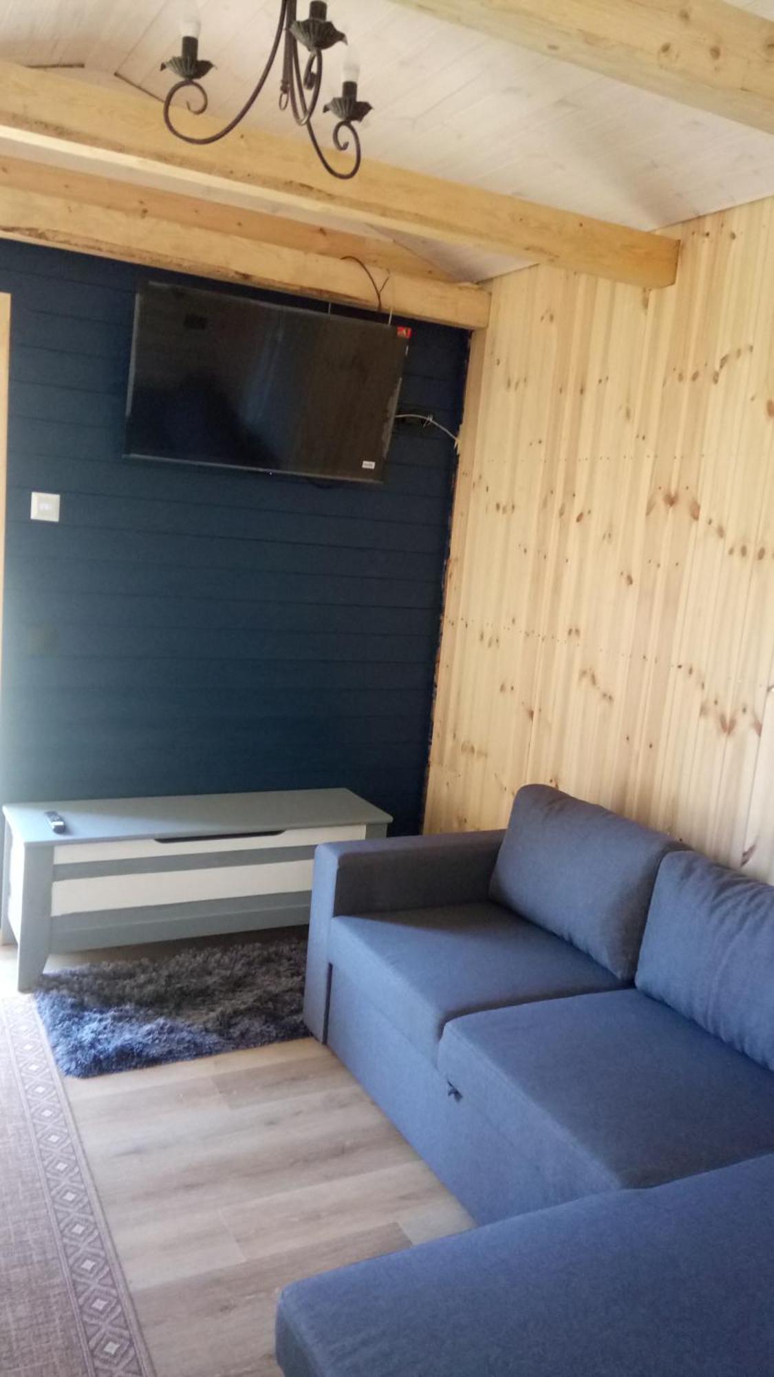 Suure-Jaani Vana Postimaja Accommodation מראה חיצוני תמונה